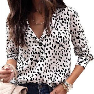 Woman’s causal button down blouse